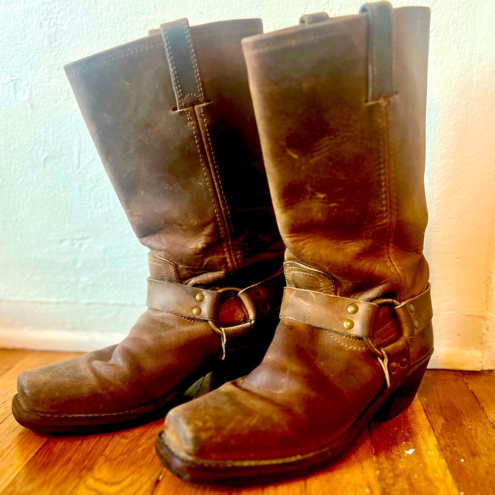 Frye Tall Harness Boot 12R Distressed Brown Moto. Women’s 8M.
